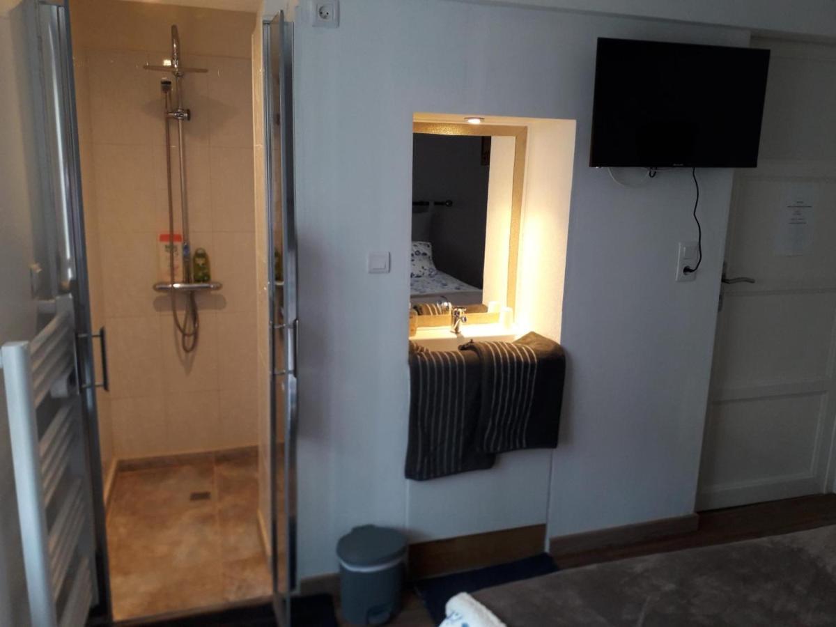 Bed and Breakfast Le Jardin Fleuri Saint-Nazaire  Esterno foto